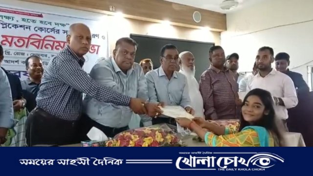 পৃথিবীর ইতিহাসে নেই যারা পলায়ন করে, তারা আবার ফিরে আসে