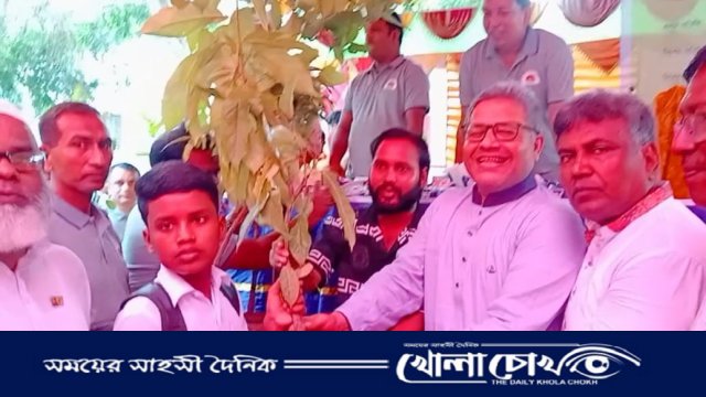 সৎসঙ্গ সামাজিক উন্নয়ন সোসাইটির বৃক্ষরোপণ কর্মসূচি অনুষ্ঠিত