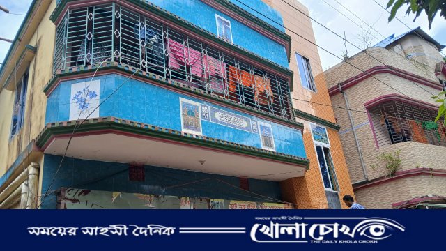 একই বাড়ি বারবার বিক্রি, অর্ধকোটি টাকা হাতিয়ে সপরিবারে লাপাত্তা নারী