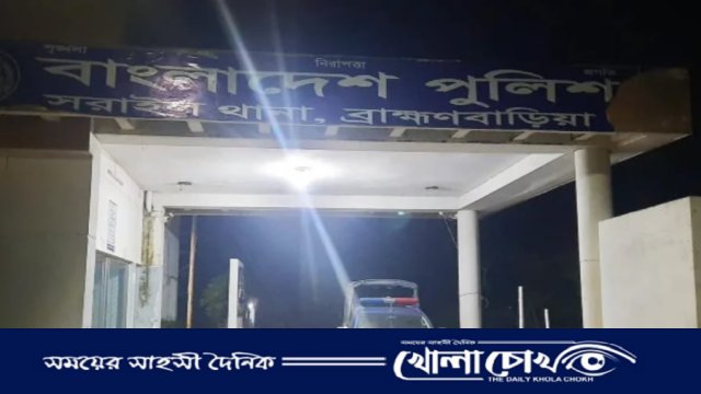 ঢাকা-সিলেট মহাসড়কের সরাইলে যানজটে আটকা পড়া যানবাহনে ডাকাতি