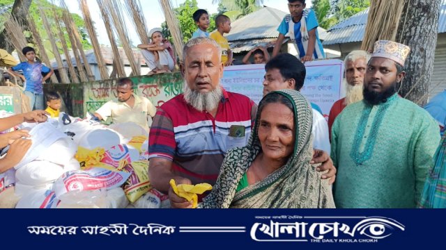 ফরিদপুরে 'মানবতার ফেরিওয়ালা' আকাশ মিয়ার ত্রাণ কার্যক্রমে স্বস্তি, প্রশংসা সর্বমহলে