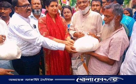 মহম্মদপুরে স্বল্পমূল্যে ওএমএসের আটা বিক্রি শুরু, কেজি ২৪ টাকা