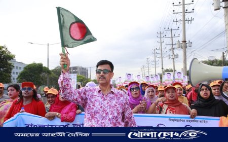 বর্ণাঢ্য র‍্যালিতে বিএনপির ৪৭তম প্রতিষ্ঠাবার্ষিকী উদযাপন