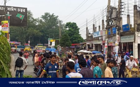 বেরোবি শিক্ষার্থী সড়ক দুর্ঘটনায় আহত, মহাসড়ক অবরোধের পর প্রশাসনের আশ্বাস