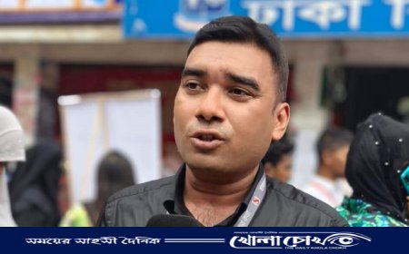 ডাকসুতে দায়িত্ব পালনকালে সাংবাদিকের মৃত্যু