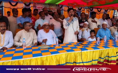 ফরিদপুরে ৮ দলীয় স্মৃতি ফুটবল টুর্নামেন্টের জমকালো উদ্বোধন