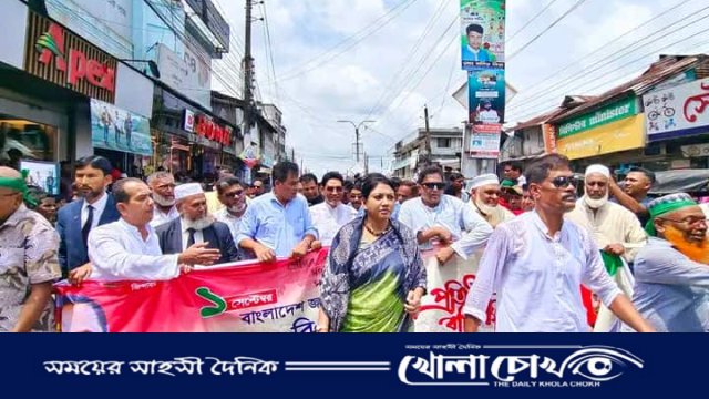 বরগুনায় উৎসবমুখর পরিবেশে বিএনপির প্রতিষ্ঠাবার্ষিকী উদযাপন