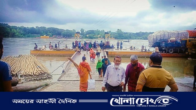 চন্দ্রঘোনা-রাইখালী রুটে ফেরি চলাচল বন্ধে জনদুর্ভোগ চরমে
