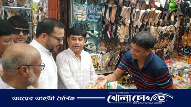 ফরিদপুরে চৌধুরী নায়াব ইউসুফের পক্ষে নির্বাচনী প্রচারণা ও লিফলেট বিতরণ