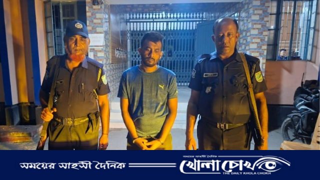 ফরিদপুর সদরে যৌথ বাহিনীর অভিযানে অবৈধ অস্ত্র উদ্ধার