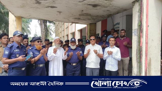 পিরোজপুরে পুলিশ লাইন্স ব্যারাক ভবনের সংস্কার কাজের উদ্বোধন
