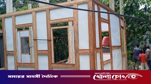 আদালতের নিষেধাজ্ঞা অমান্য করে বিরোধপূর্ণ বসত ভিটিতে ঘর নির্মাণের চেষ্টা