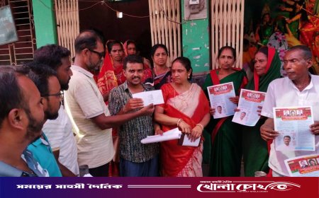 পিরোজপুরের বিভিন্ন পূজামণ্ডপে তারেক রহমানের পক্ষ থেকে আর্থিক অনুদান বিতরণ