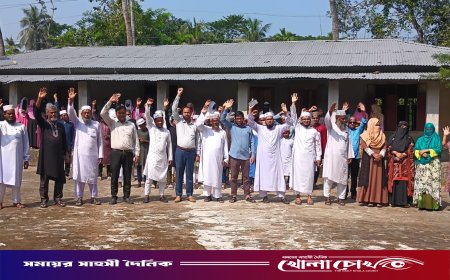 পিরোজপুরে এমপিওভুক্ত শিক্ষক-কর্মচারীদের পূর্ণদিবস কর্মবিরতি পালিত