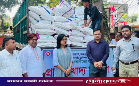 সদরপুরে তালিকাভুক্ত দুস্থ মানুষের মাঝে প্রানীর খাদ্য বিতরণ