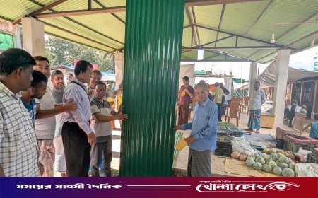 অগ্নিকাণ্ডে ক্ষতিগ্রস্তদের পাশে বান্দরবান জেলা পরিষদ