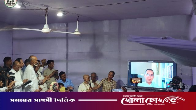আওয়ামী লীগের নির্যাতনে পঙ্গু প্রবীণ বিএনপি নেতা মোতালেব আকনের সঙ্গে ভার্চুয়ালি সাক্ষাৎ করলেন তারেক রহমান