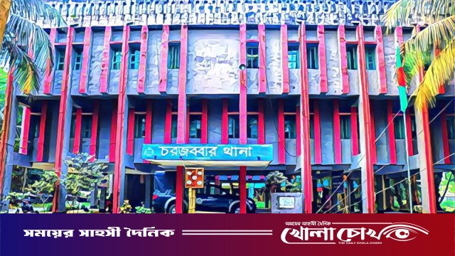 নোয়াখালীতে রাস্তায় প্রকাশ্যে যুবককে গলা কেটে হত্যা