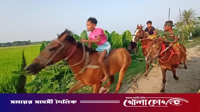 মাগুরায় ঐতিহ্যবাহী ঘোড়দৌড় ও গ্রামীণ মেলায় উৎসবের আমেজ