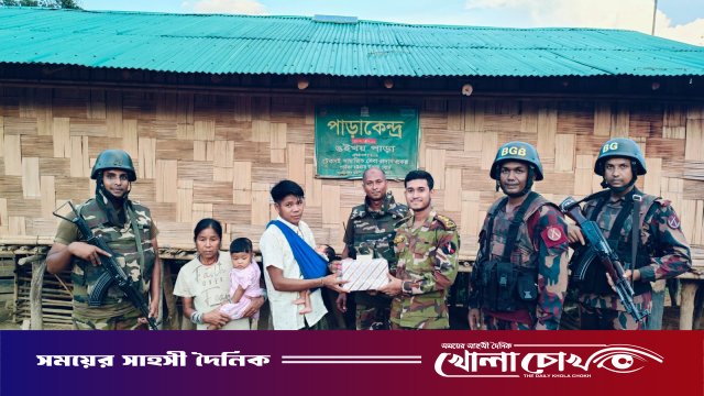 মাতৃহারা নবজাতকের পাশে সেনাবাহিনী: ভালোবাসার উষ্ণতায় বেড়ে উঠবে পাওছং ম্রো
