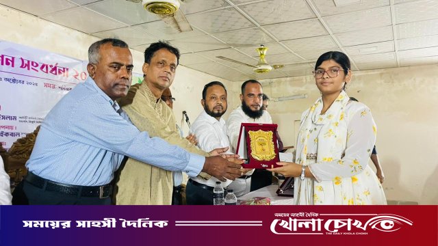 প্রেরণার আলো ছড়ালো ঝিকুট ফাউন্ডেশনের সংবর্ধনা অনুষ্ঠান