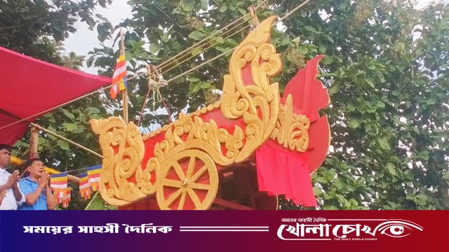 কাপ্তাইয়ের তম্বপাড়া ধর্মরত্ন বৌদ্ধ বিহারে কঠিন চীবর দান ও বুদ্ধ ধাতু প্রতিস্থাপন অনুষ্ঠান