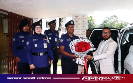 অতিরিক্ত আইজির পিরোজপুর পুলিশ লাইন্সের পুরুষ ফোর্সদের ব্যারাক পরিদর্শন