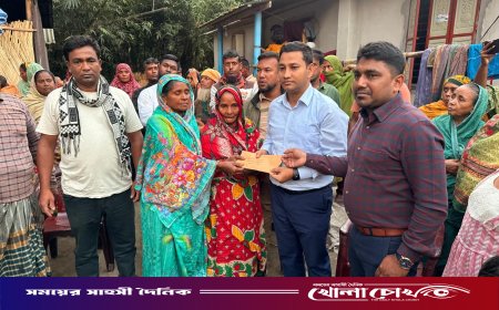 আলফাডাঙ্গায় অগ্নিকাণ্ডে ক্ষতিগ্রস্ত পরিবারকে ইউএনও’র আর্থিক সহায়তা ও শীতবস্ত্র প্রদান