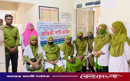 রাণীনগরে নার্সদের প্রতিকী শাট-ডাউন, সেবা বঞ্চিত রোগীরা