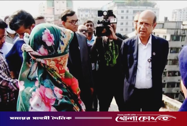 পুরান ঢাকায় ভবনের রেলিং ধসে তিনজনের মৃত্যু, বালু-সিমেন্ট ছাড়াই ছিল ভবনটির ছাদের রেলিং