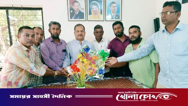 আগৈলঝাড়ায় বিএনপি প্রার্থী জহির উদ্দিন স্বপনের সাথে সাংবাদিকদের মতবিনিময়