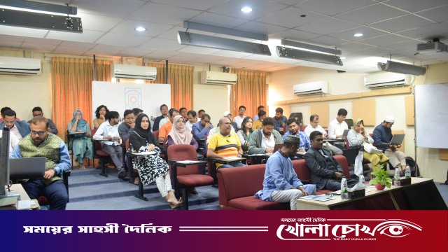 বেরোবিতে একাডেমিক গবেষণায় এআই টুলসের প্রয়োগে কর্মশালা অনুষ্ঠিত