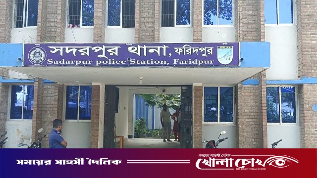 সদরপুরে নিক্সন চৌধুরীর ঘনিষ্ঠ সহযোগীসহ ৪ জন গ্রেফতার