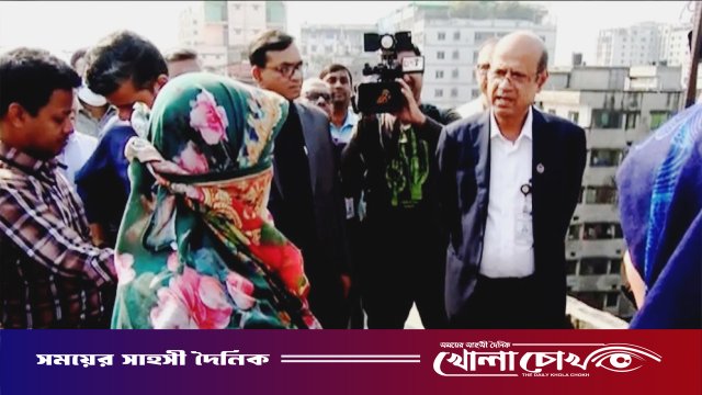 পুরান ঢাকায় ভবনের রেলিং ধসে তিনজনের মৃত্যু, বালু-সিমেন্ট ছাড়াই ছিল ভবনটির ছাদের রেলিং