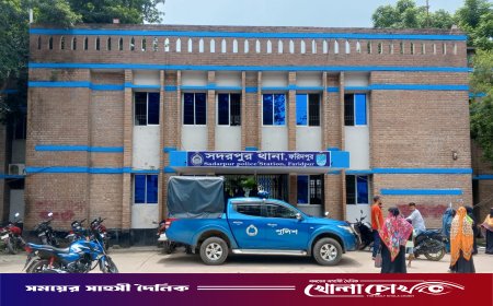 মাদকবিরোধী অভিযানে চাকরিচ্যুত পুলিশ সদস্যসহ দুই কারবারি গ্রেপ্তার