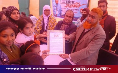 ‎সদরপুরে প্রধান শিক্ষকের অবসরজনিত বিদায় সংবর্ধনা