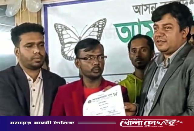 আম জনতা দল’-এ যোগ দিলেন হিরো আলম