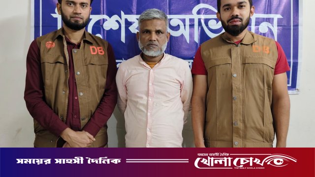 সাভারে ৩২০ পিস ইয়াবা ট্যাবলেটসহ মাদক ব্যবসায়ী গ্রেফতার