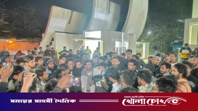 ওসমান হাদীকে হত্যার প্রতিবাদে কুবিতে বিক্ষোভ