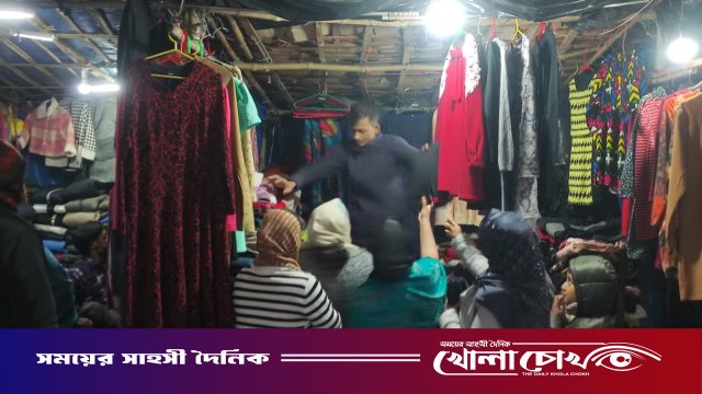 মাগুরায় হাড়কাঁপানো শীতে বিপর্যস্ত জনজীবন