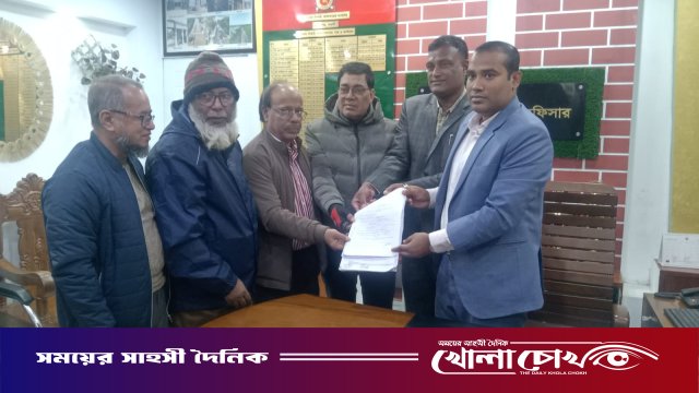 নওগাঁ-৬ আসনে মনোনয়নপত্র জমা দিলেন বিএনপির মনোনীত প্রার্থী শেখ রেজাউল ইসলাম