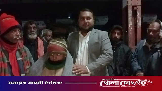 আত্রাইয়ে ইউএনও শেখ মো. আলাউল ইসলামের শীতবস্ত্র বিতরণ