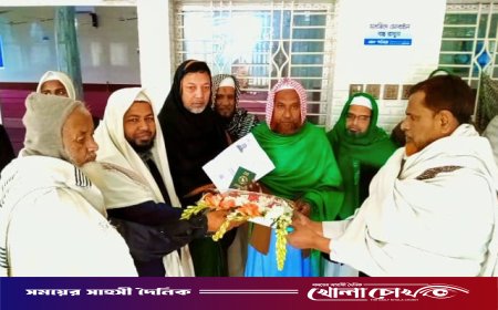 খিরাতলা গ্রামের প্রবাসী যুবকদের উদ্যোগে মসজিদের ইমামকে ওমরা হজ উপলক্ষে বিদায়ী সংবর্ধনা