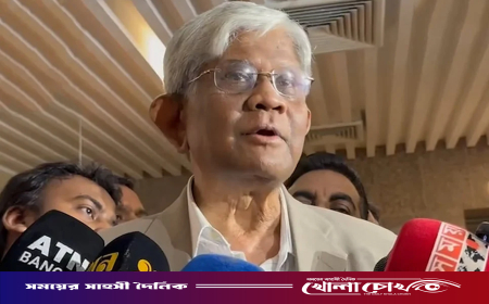 ভারতের সঙ্গে রাজনৈতিক টানাপোড়েনে দেশের বাণিজ্যে প্রভাব পড়বে না: অর্থ উপদেষ্টা