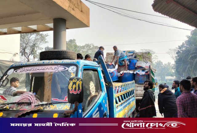 নোয়াখালীতে ২৫০০ কেজি জাটকা ইলিশ জব্দ