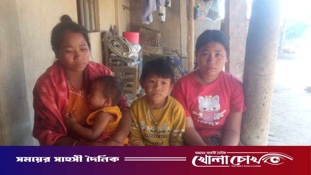 থানচিতে সীমান্ত সড়কে জিপ উল্টে চালক নিহত, তিন সন্তান নিয়ে দিশাহারা স্ত্রী