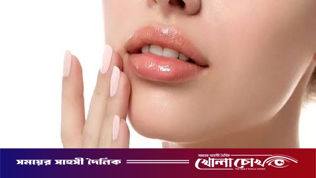 শীতেও ঠোঁট থাকবে কোমল ও সতেজ: জেনে নিন ঠোঁট ফাটা রোধের সহজ উপায়