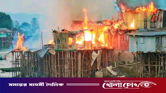 রান্নাঘরের আগুনে পুড়ে ছাই ৫ পরিবারের স্বপ্ন