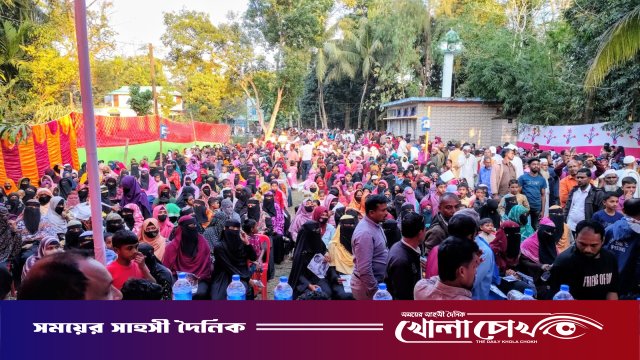 নোয়াখালীতে ধানের শীষের উঠান বৈঠকে নারীদের ঢল