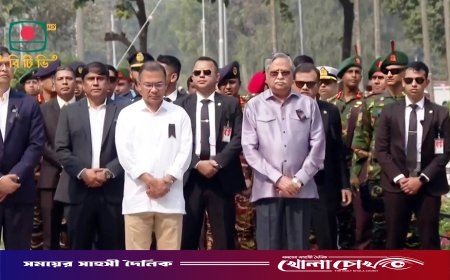 পিলখানা ট্র্যাজেডির শহীদদের প্রতি রাষ্ট্রপতি ও প্রধানমন্ত্রীর শ্রদ্ধা